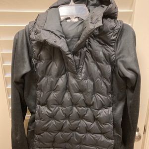North face puffer hoodie